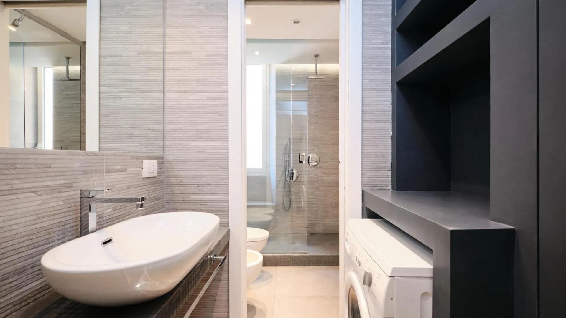 Elegant Apartment Near The Centre - Wi-Fi & Netflix Free Rome