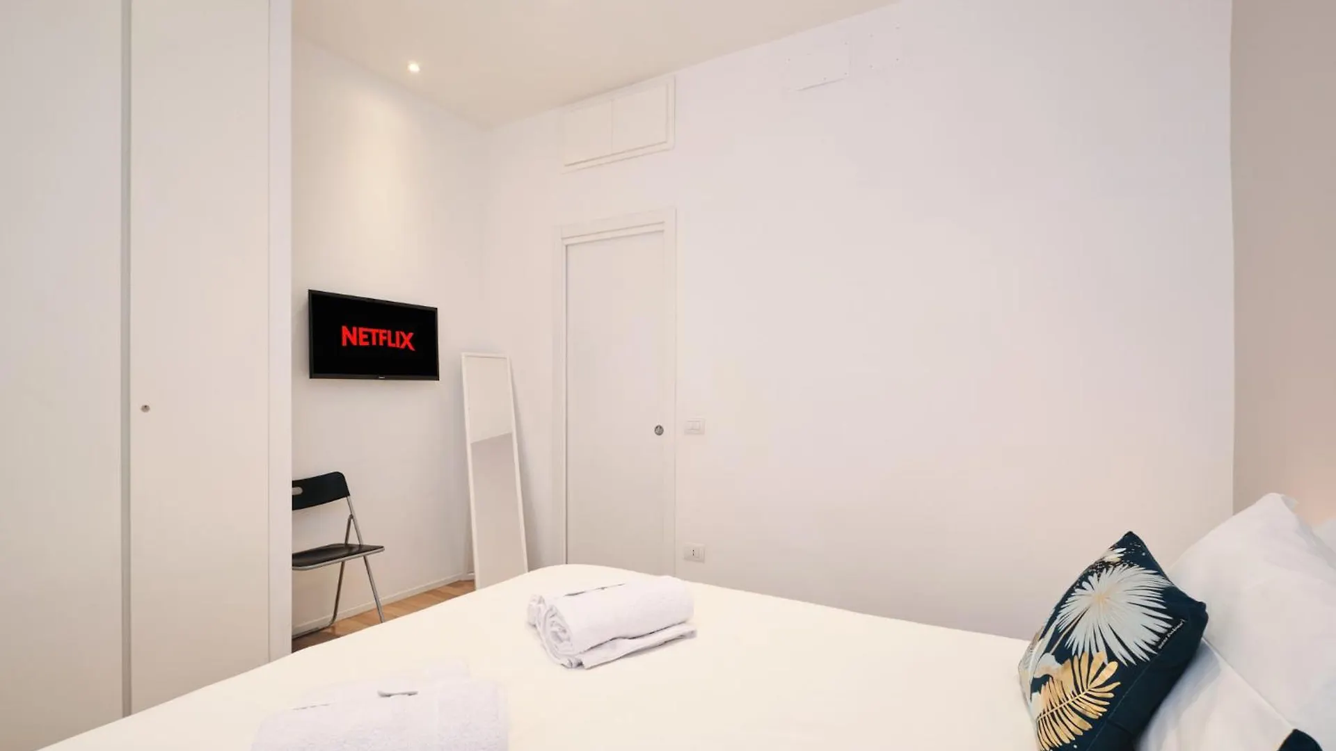 Elegant Apartment Near The Centre - Wi-Fi & Netflix Free Rome 0*,