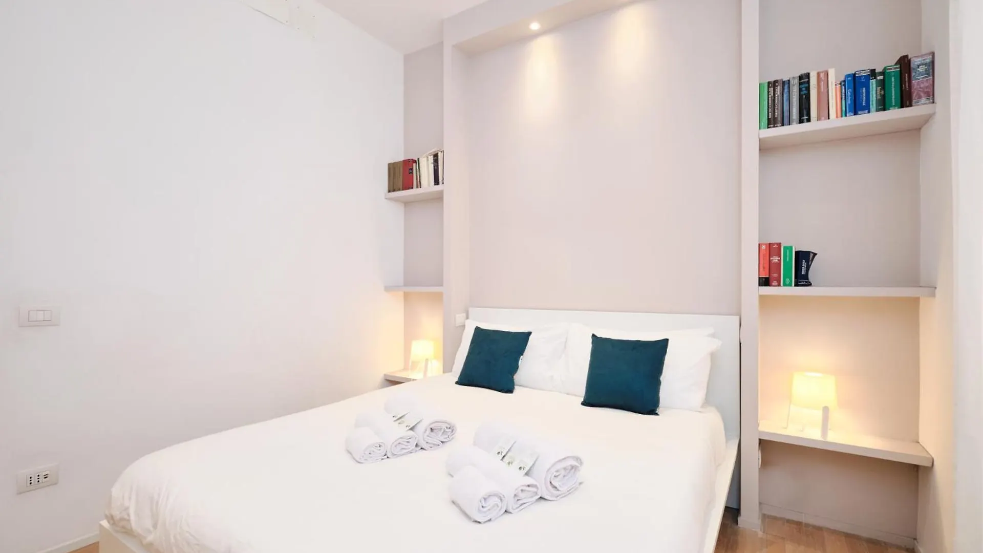 Elegant Apartment Near The Centre - Wi-Fi & Netflix Free Rome Italy